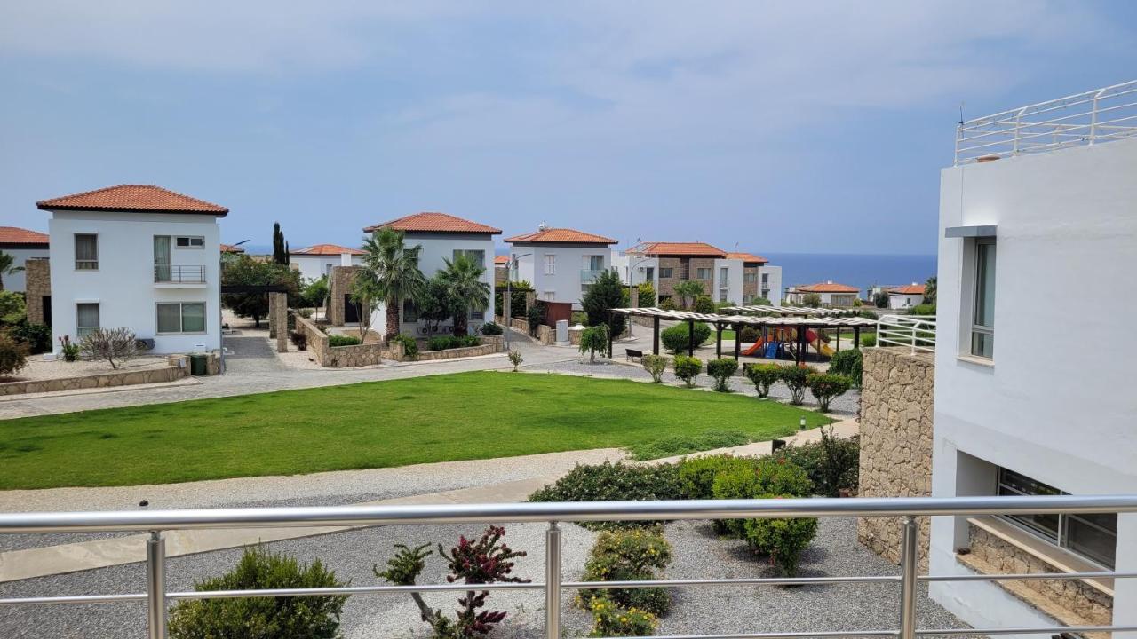 Sea And Mountain View Beachfront Penthouse Yali Esterno foto