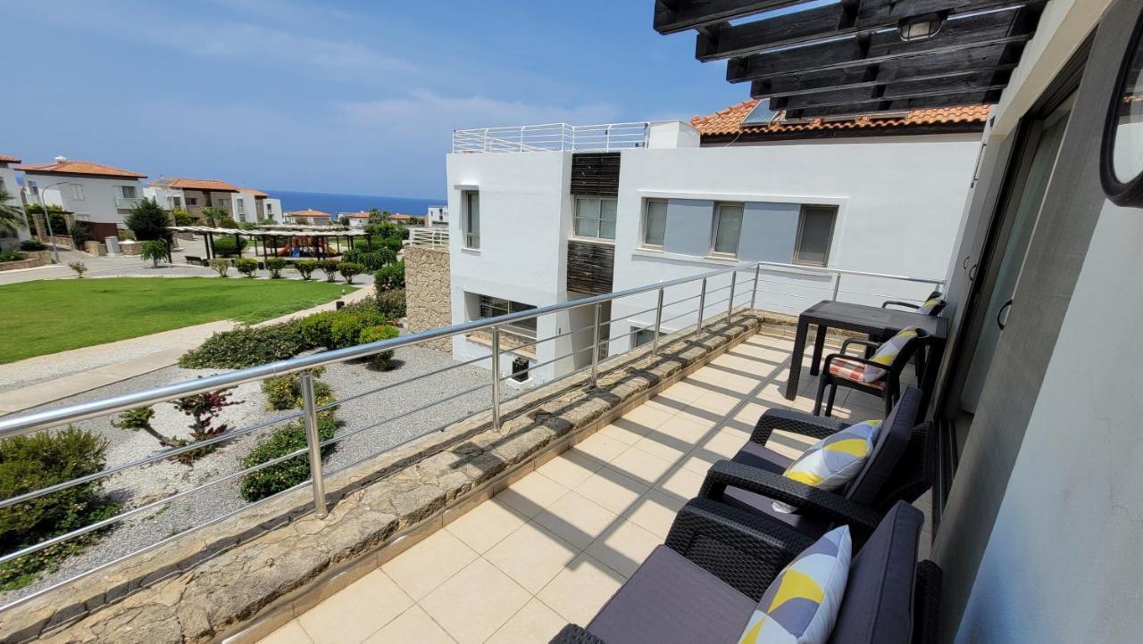 Sea And Mountain View Beachfront Penthouse Yali Esterno foto