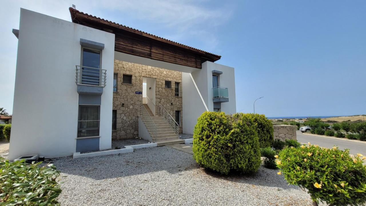 Sea And Mountain View Beachfront Penthouse Yali Esterno foto