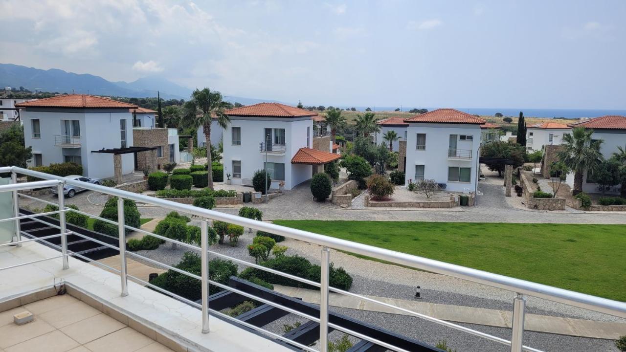 Sea And Mountain View Beachfront Penthouse Yali Esterno foto