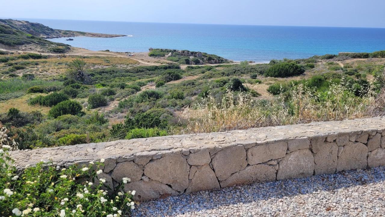 Sea And Mountain View Beachfront Penthouse Yali Esterno foto