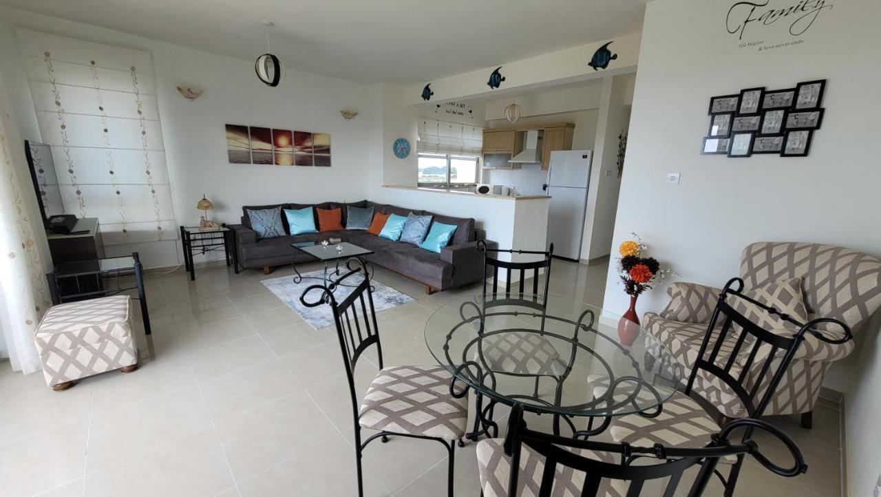 Sea And Mountain View Beachfront Penthouse Yali Esterno foto